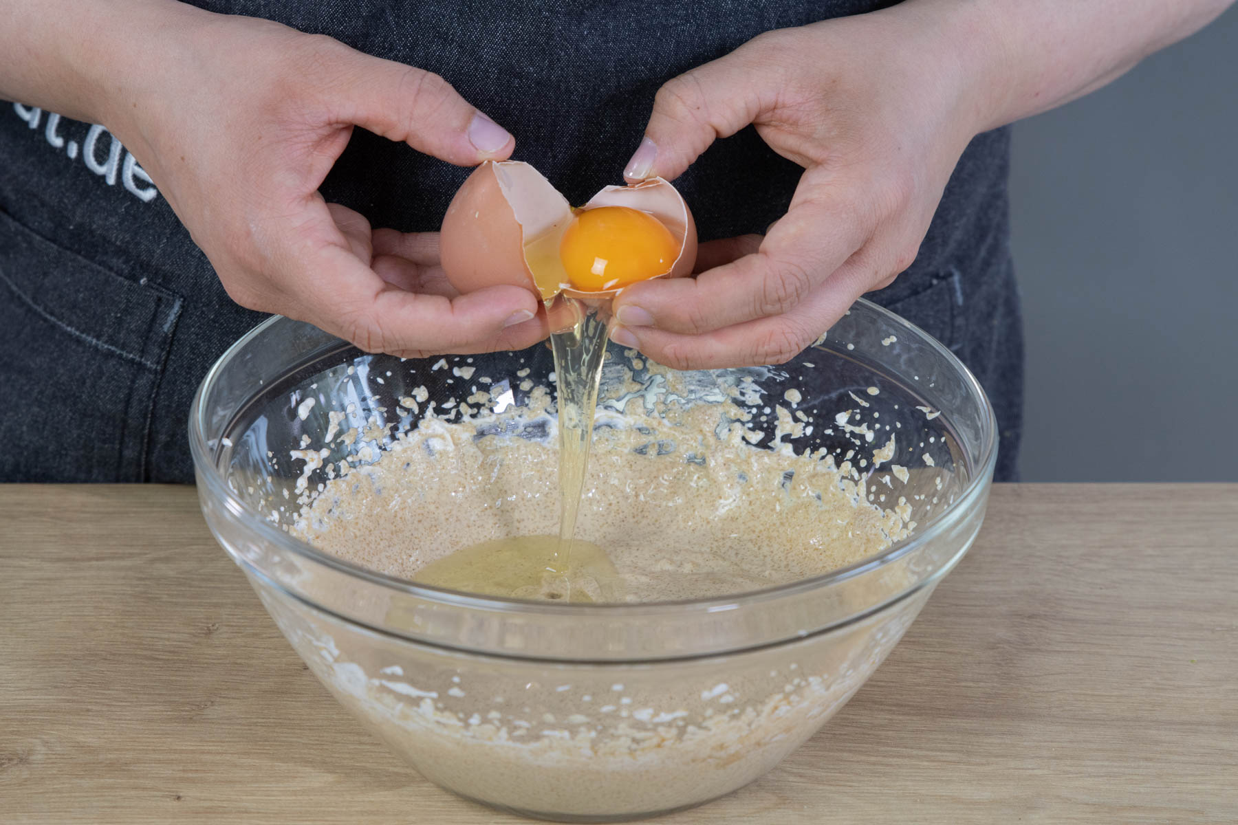 Eier dazugeben