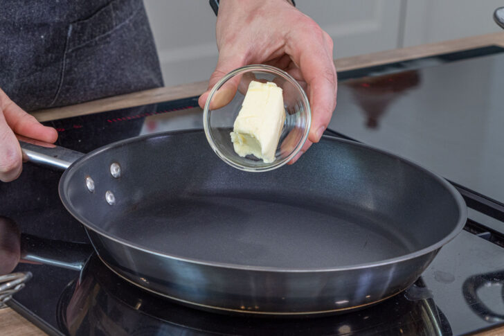 Butter auslassen