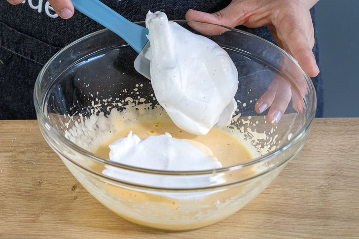Eischnee unterheben