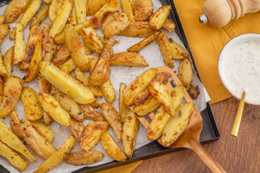 Knusprige Kartoffelspalten vom Blech