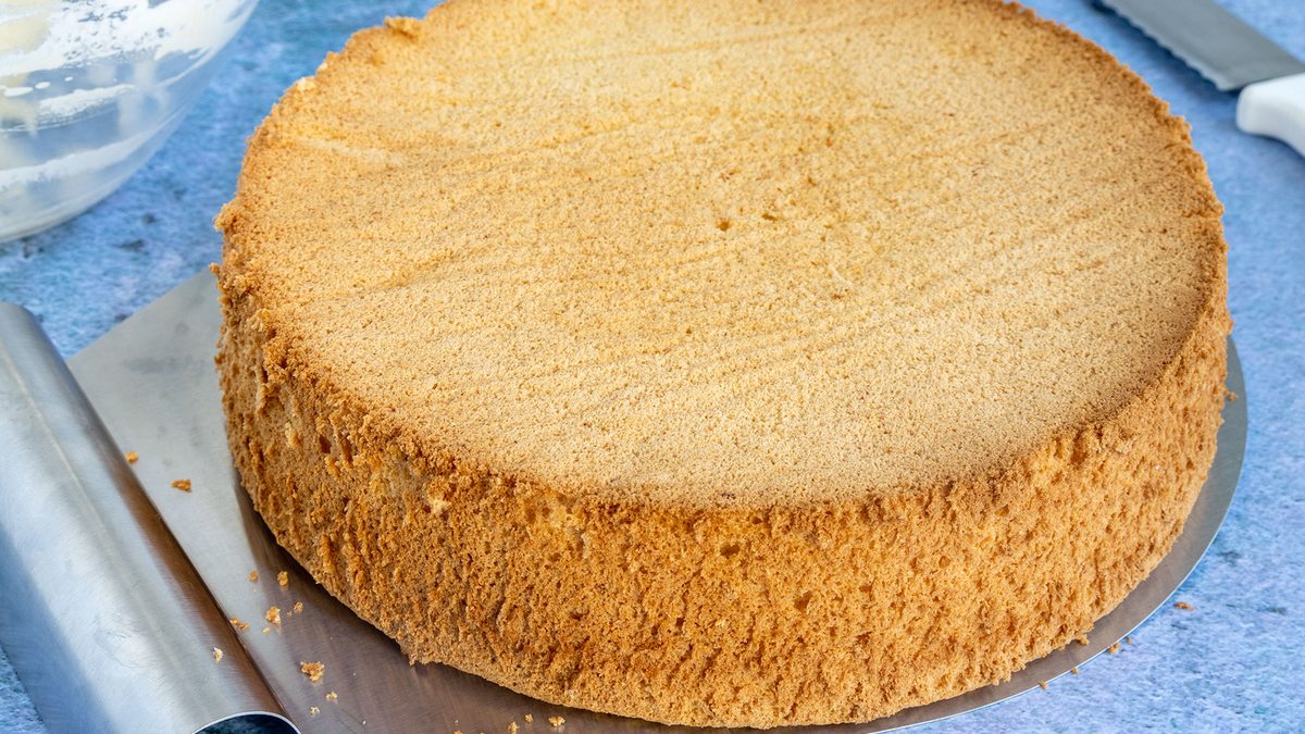 Biskuitboden Grundrezept: einfach und fluffig