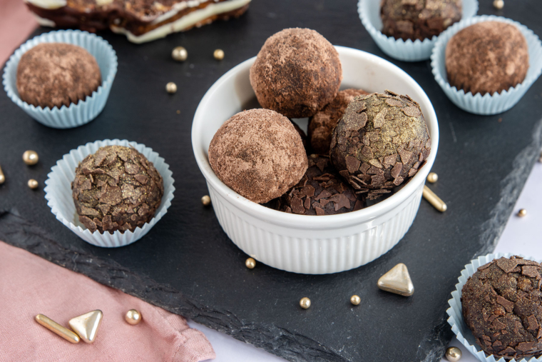 Rumkugeln selber machen aus Marmorkuchen | Rezept - eat.de Rumkugeln selber machen aus Marmorkuchen | Rezept - eat.de