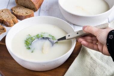 Klassische Spargelsuppe