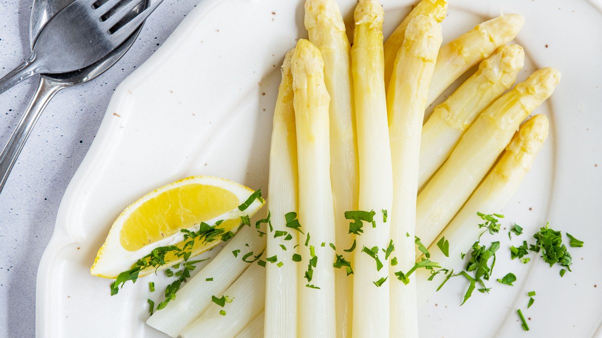 Weißen Spargel kochen: klassisches Rezept