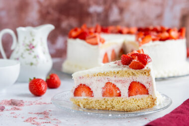 Erdbeer-Sahne-Torte