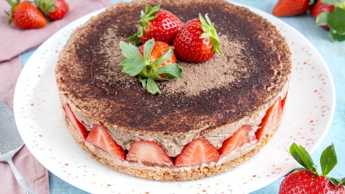 Erdbeer-Schoko-Mousse-Torte | Rezept - eat.de