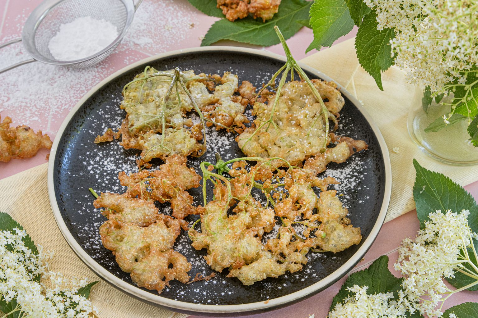 Wieviel Gramm Zucker hat ein Esslöffel und Teelöffel? - eat.de