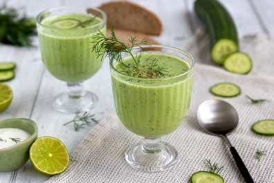 kalte Gurkensuppe mit Joghurt
