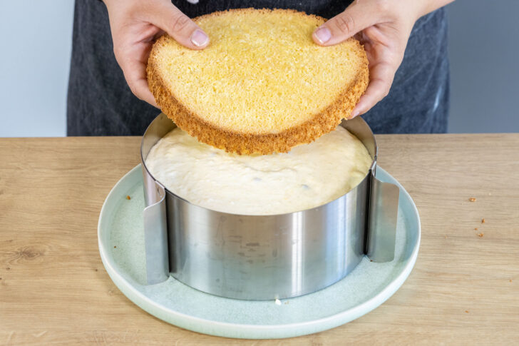 zweiten Boden auf die Creme legen