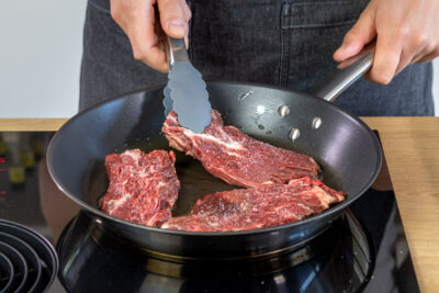 Nierenzapfen in der Pfanne braten