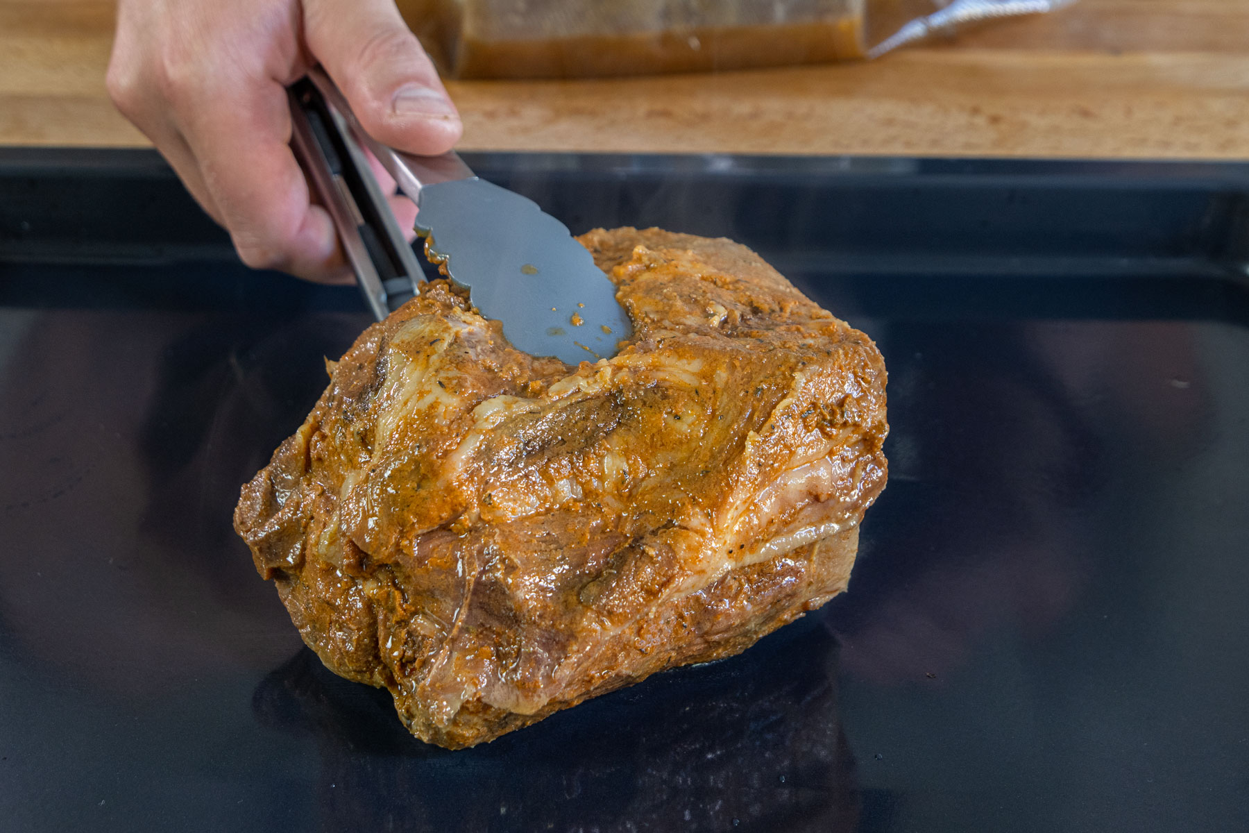 Pulled Pork auf Backblech geben