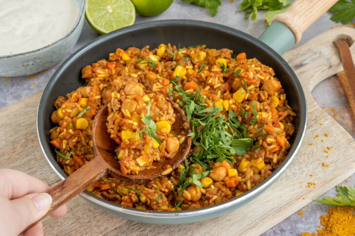 Reis-Hackfleisch-Pfanne mit Curry