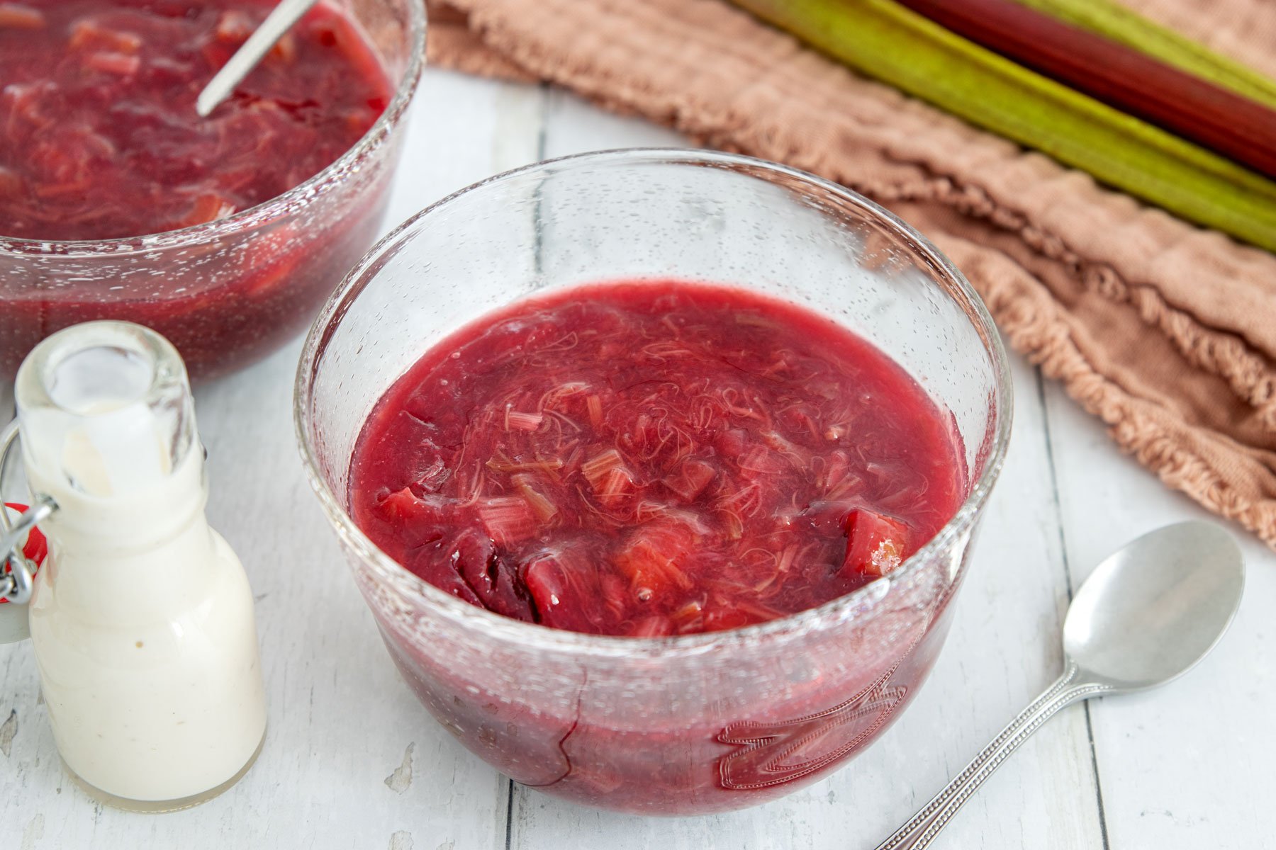 Klassische Rhabarbergrütze | Rezept