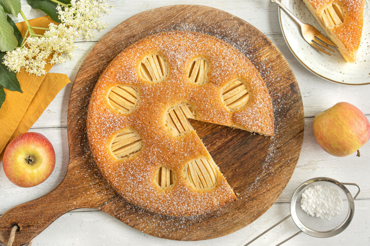 Rührkuchen mit Apfel
