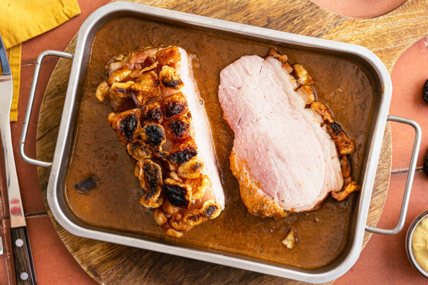 Schweinekrustenbraten im Backofen zubereiten