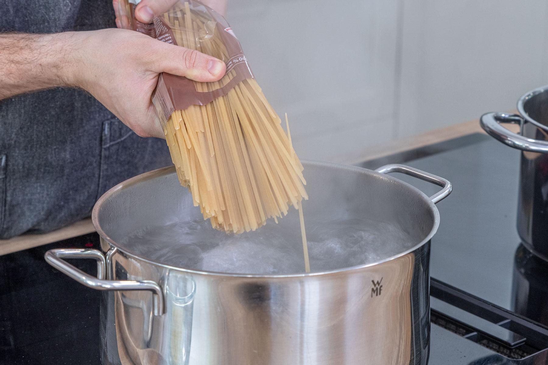 Linguine kochen