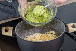 Avocado dazugeben