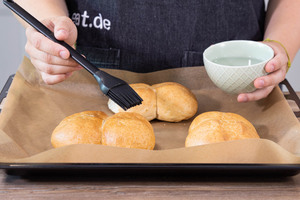 Brötchen befeuchten