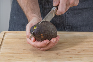 Avocado aufschneiden