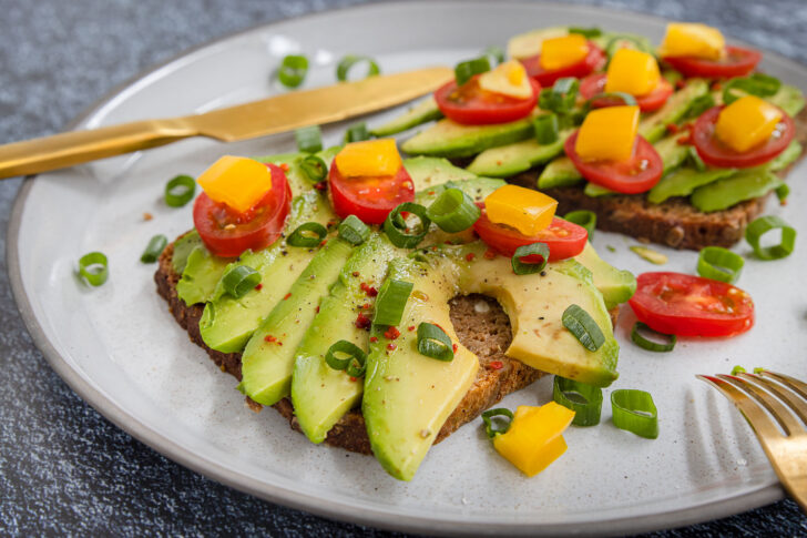 5 Minuten Avocado-Brot