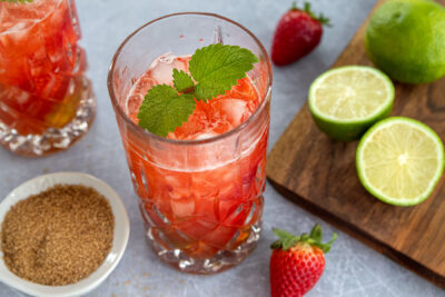 Erdbeer Caipirinha
