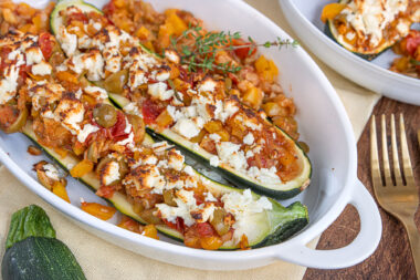 vegetarisch gefüllte Zucchini mit Feta