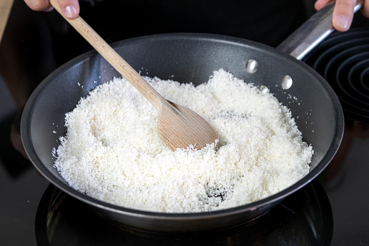 Kokosmakronen mit Marzipan | Rezept - eat.de