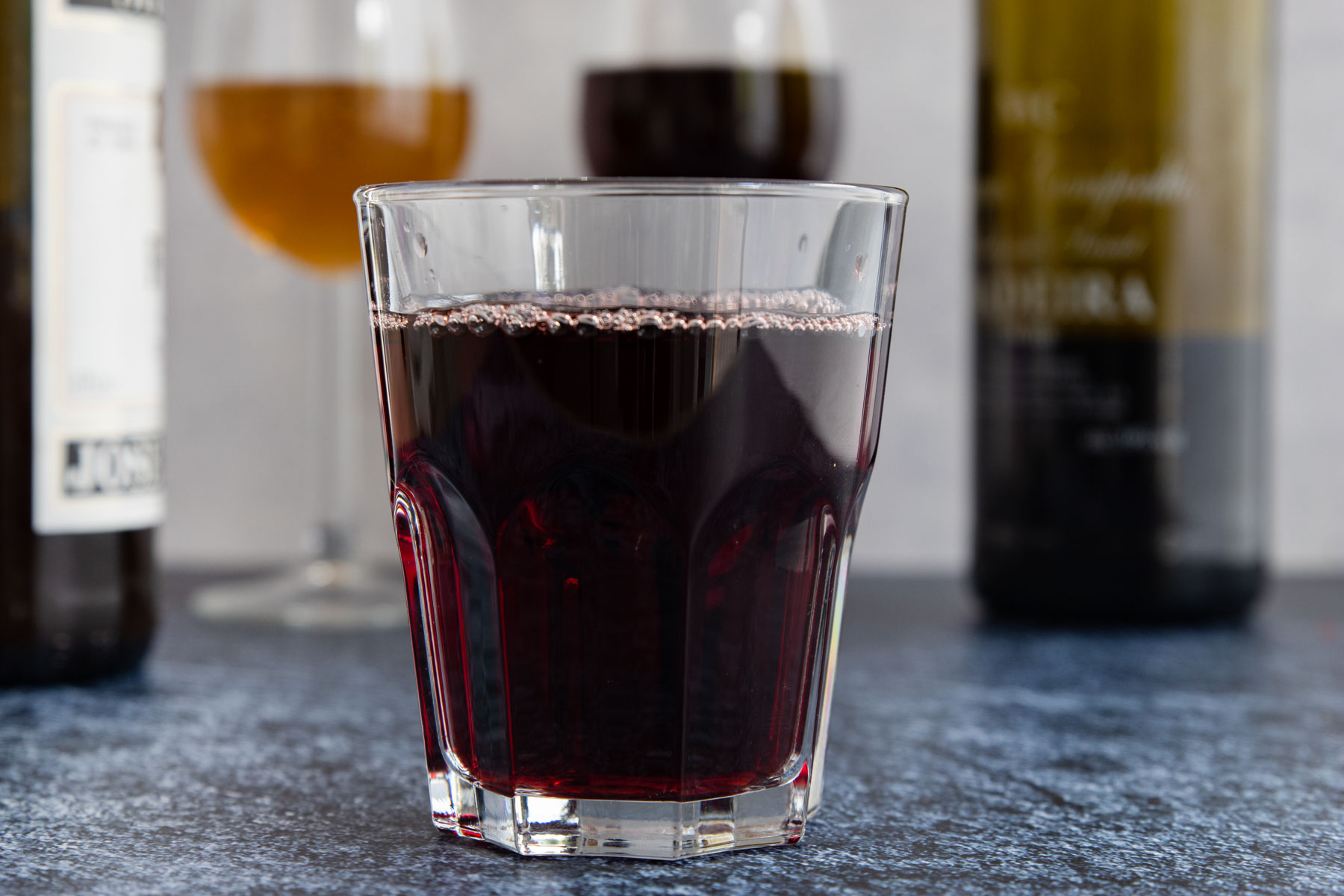 Traubensaft als alkoholfreie Alternative zu Portwein