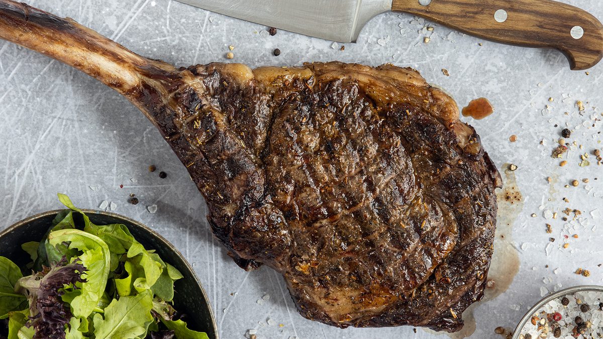Tomahawk Steak aus dem Backofen I Rezept - eat.de