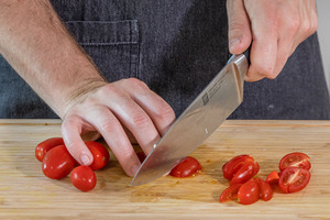 Tomaten schneiden