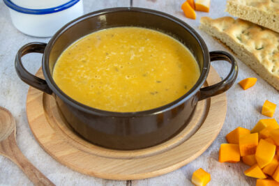 Einfache und schnelle Kürbissuppe