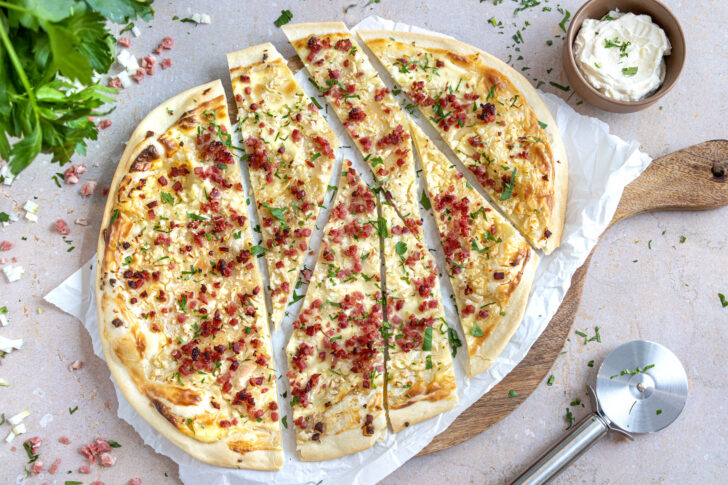 Original Elsässer Flammkuchen