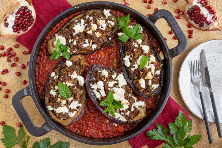 Gefüllte Auberginen nach türkischer Art | Rezept - eat.de