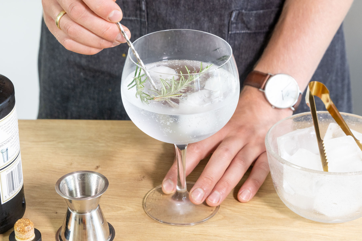 Mit Was Kann Man Gin Mischen Außer Tonic Gin Tonic mit Rosmarin | Rezept