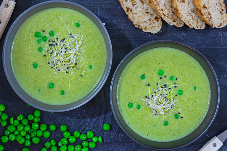 Grüne Erbsensuppe