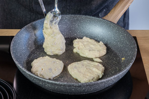 Quarkpuffer braten