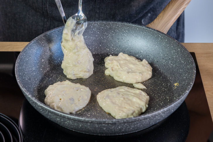 Quarkpuffer braten