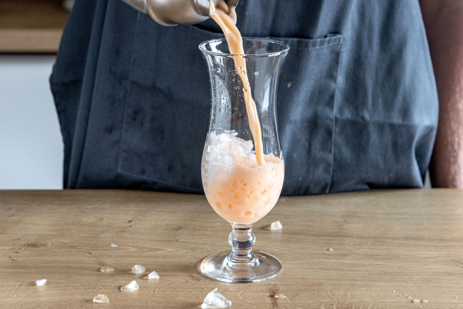 Kingston Cocktail mit Erdbeersirup | Rezept