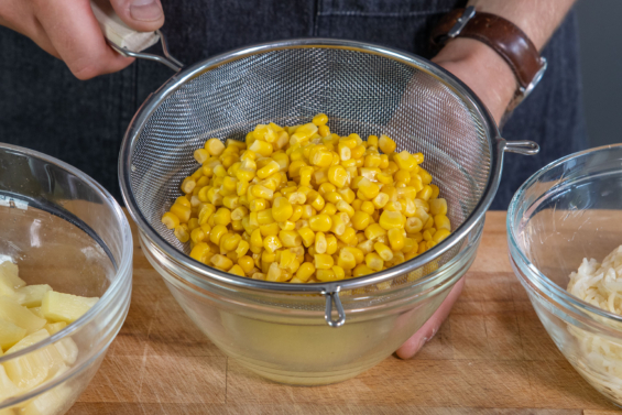 Klassischer schneller Schichtsalat | Rezept - eat.de