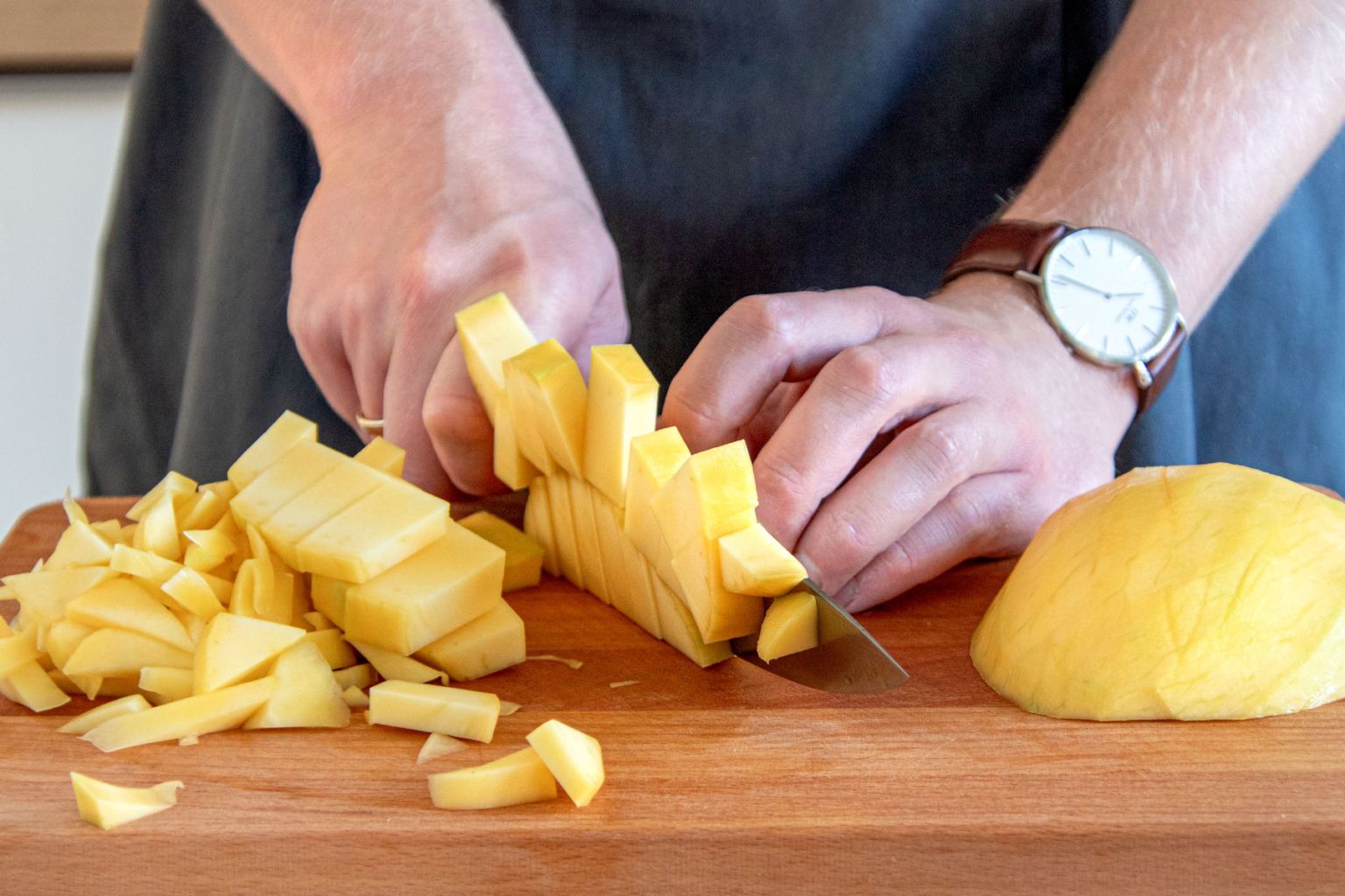Süße Mangosoße selber machen | Rezept