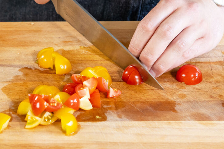 Tomaten schneiden