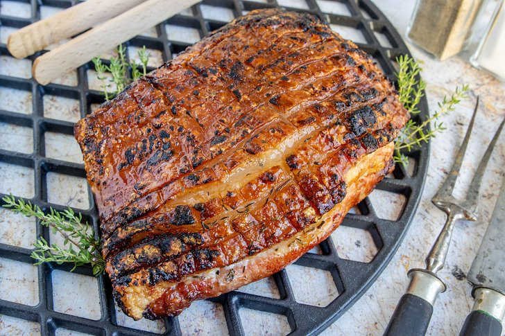 Schweinebauch knusprig grillen