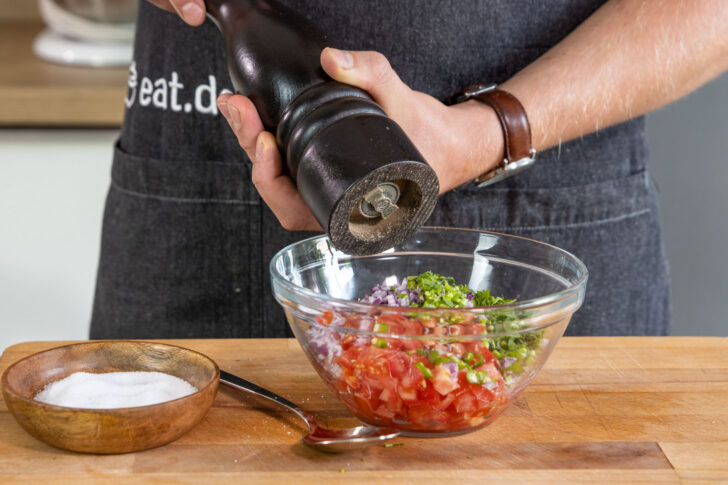 Salsa würzen