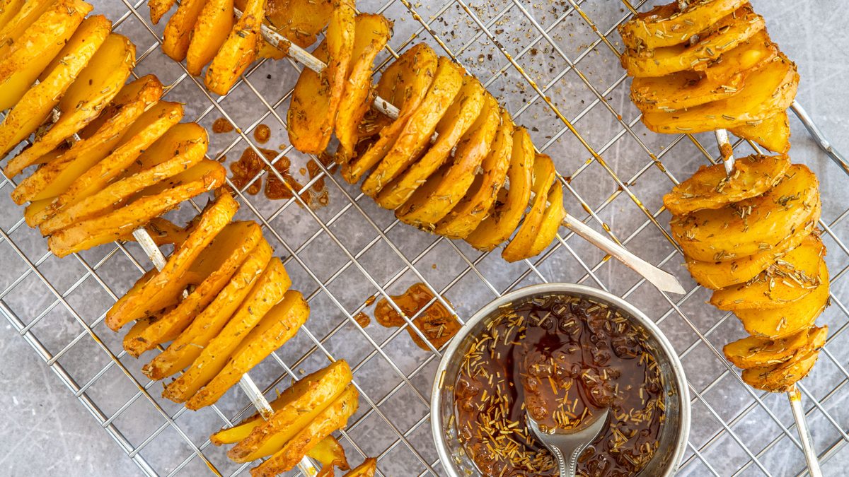 Tornado-Kartoffeln: Rezept für Spiralkartoffeln