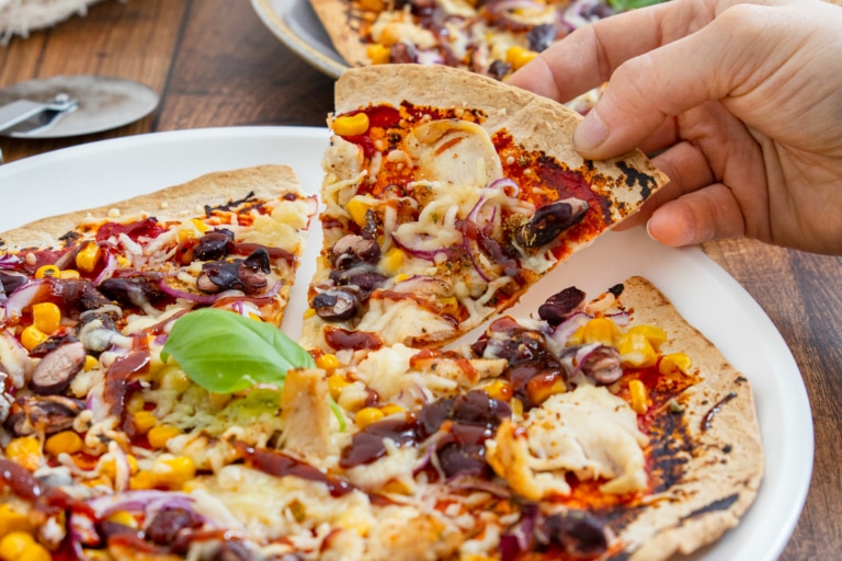 Pizza im Backofen: bei wieviel Grad backen? | Temperatur - eat.de