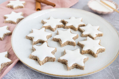 Zimtsterne backen