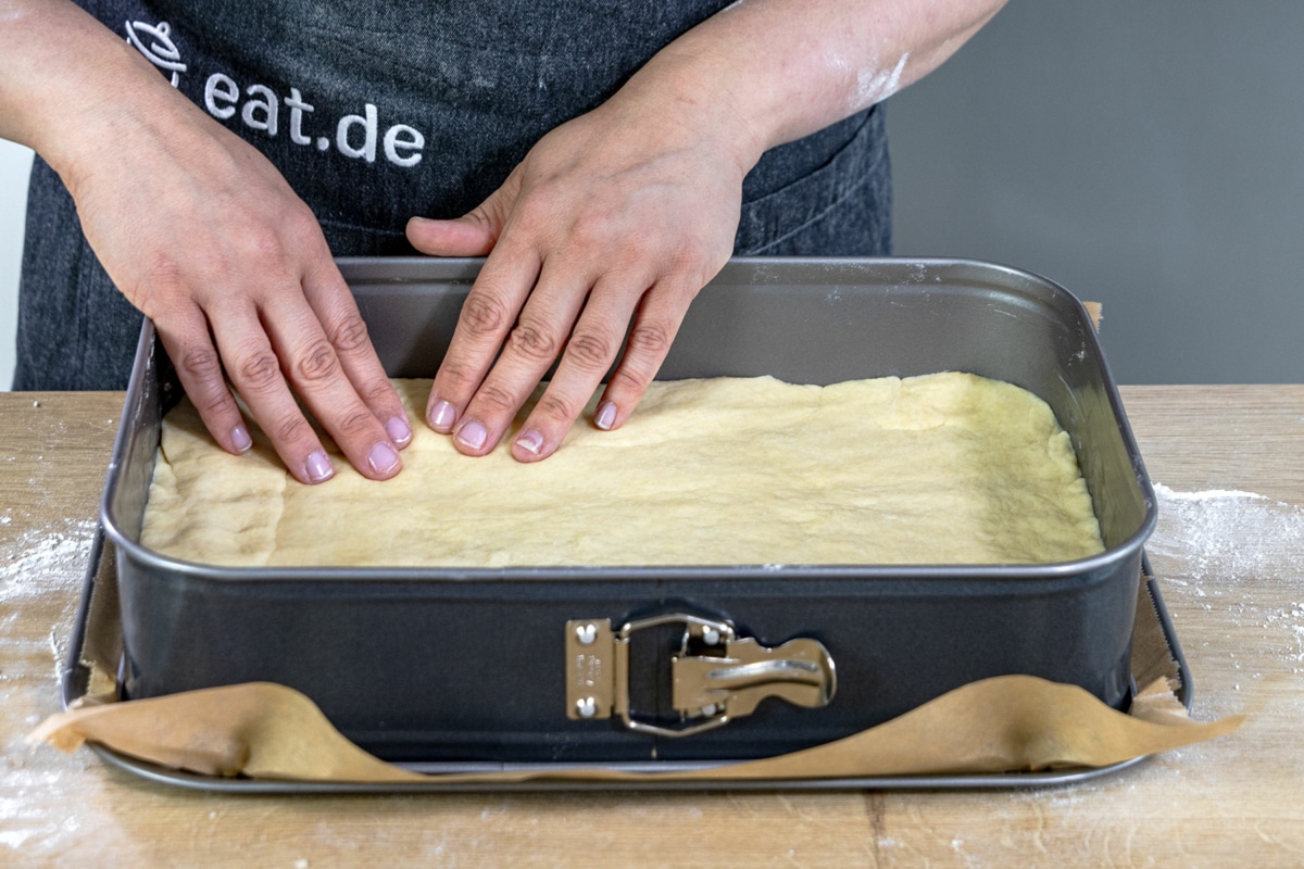 Bienenstich ohne Hefe | Rezept - eat.de