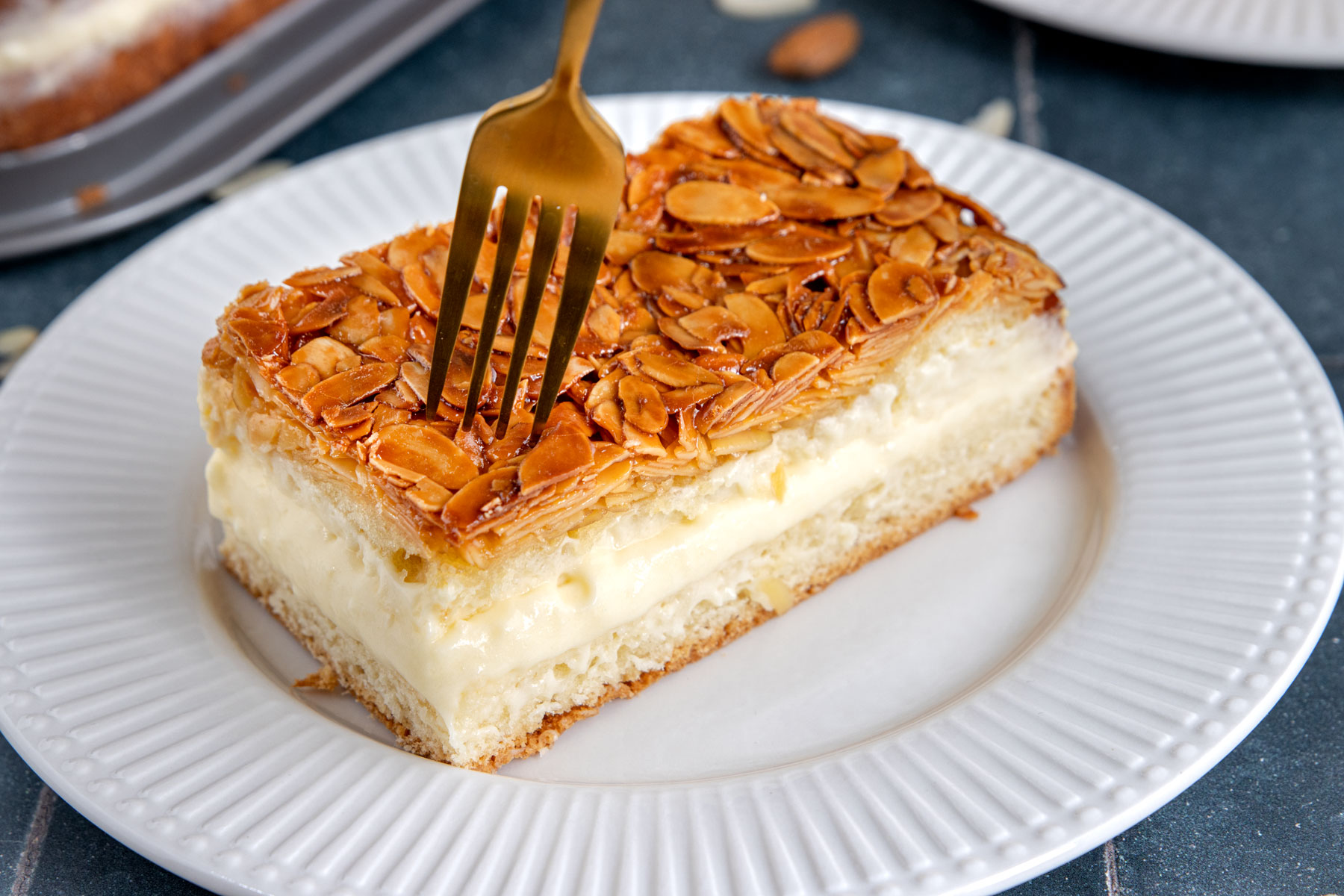 Bienenstich ohne Hefe mit Pudding