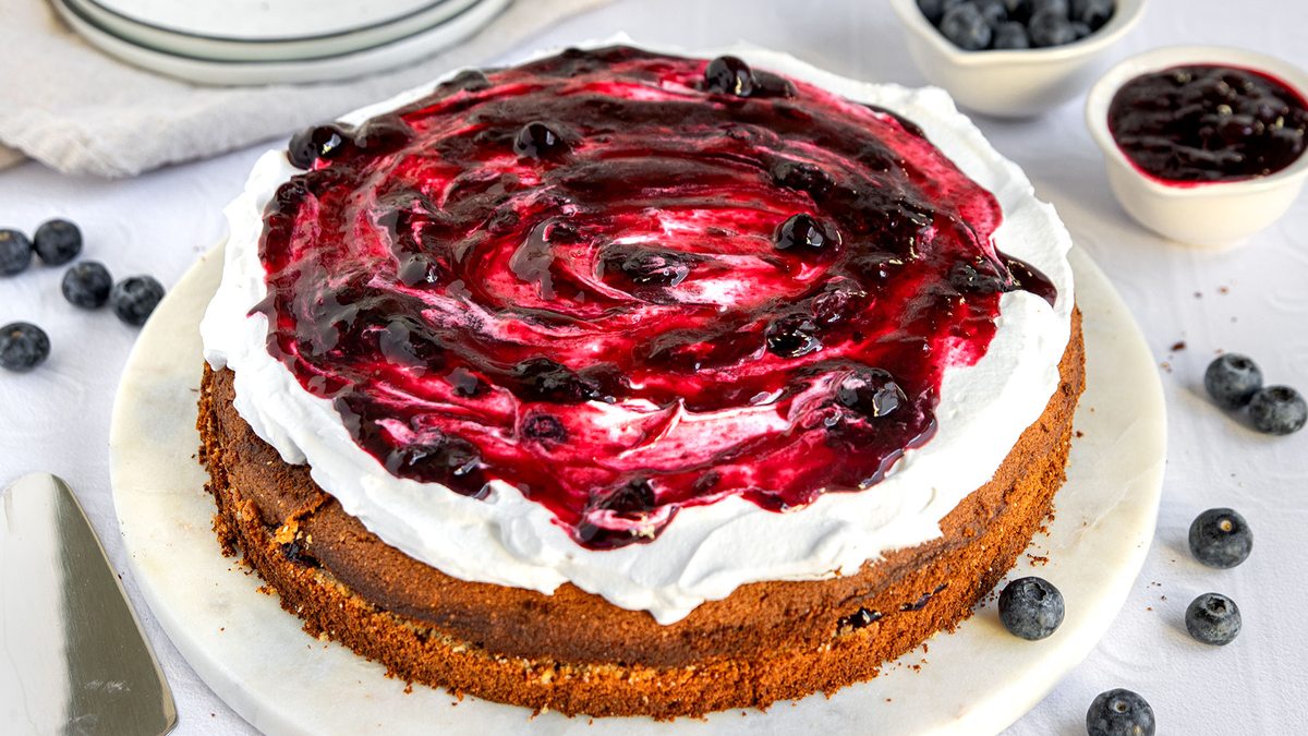 Vegane Buchweizentorte mit Heidelbeeren | Rezept - eat.de