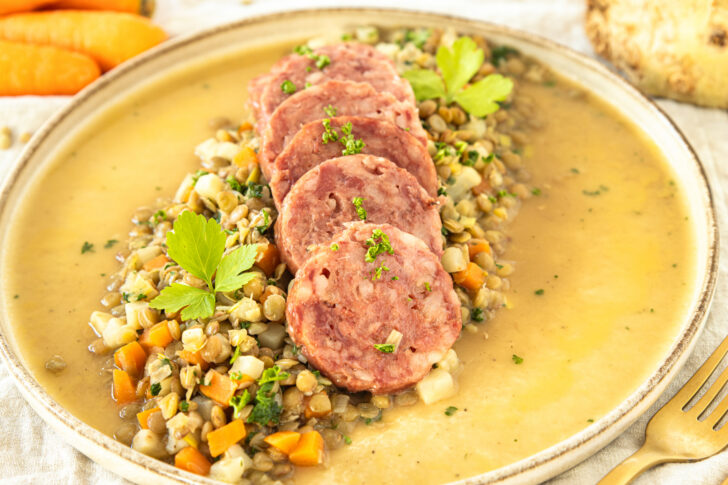 Cotechino mit Linsen